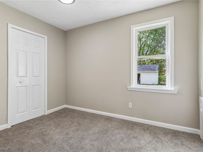 3535 Erin Avenue, Cleveland, OH 44113 Photo 14