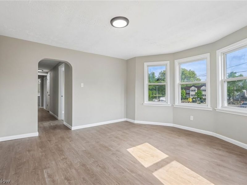 3535 Erin Avenue, Cleveland, OH 44113 Photo 30