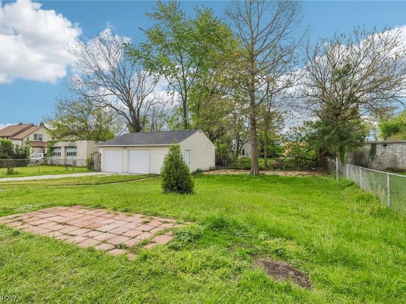 3535 Erin Avenue, Cleveland, OH 44113 Photo 47
