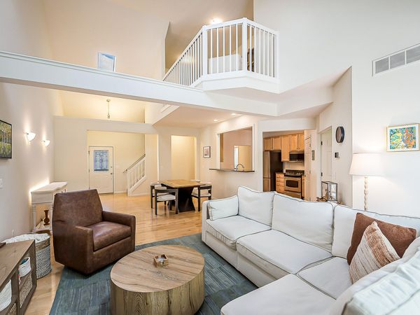 2072 Liberty Heights, Ann Arbor, MI 48103