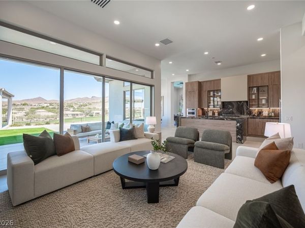 18 Brookridge Drive , Henderson, NV 89052
