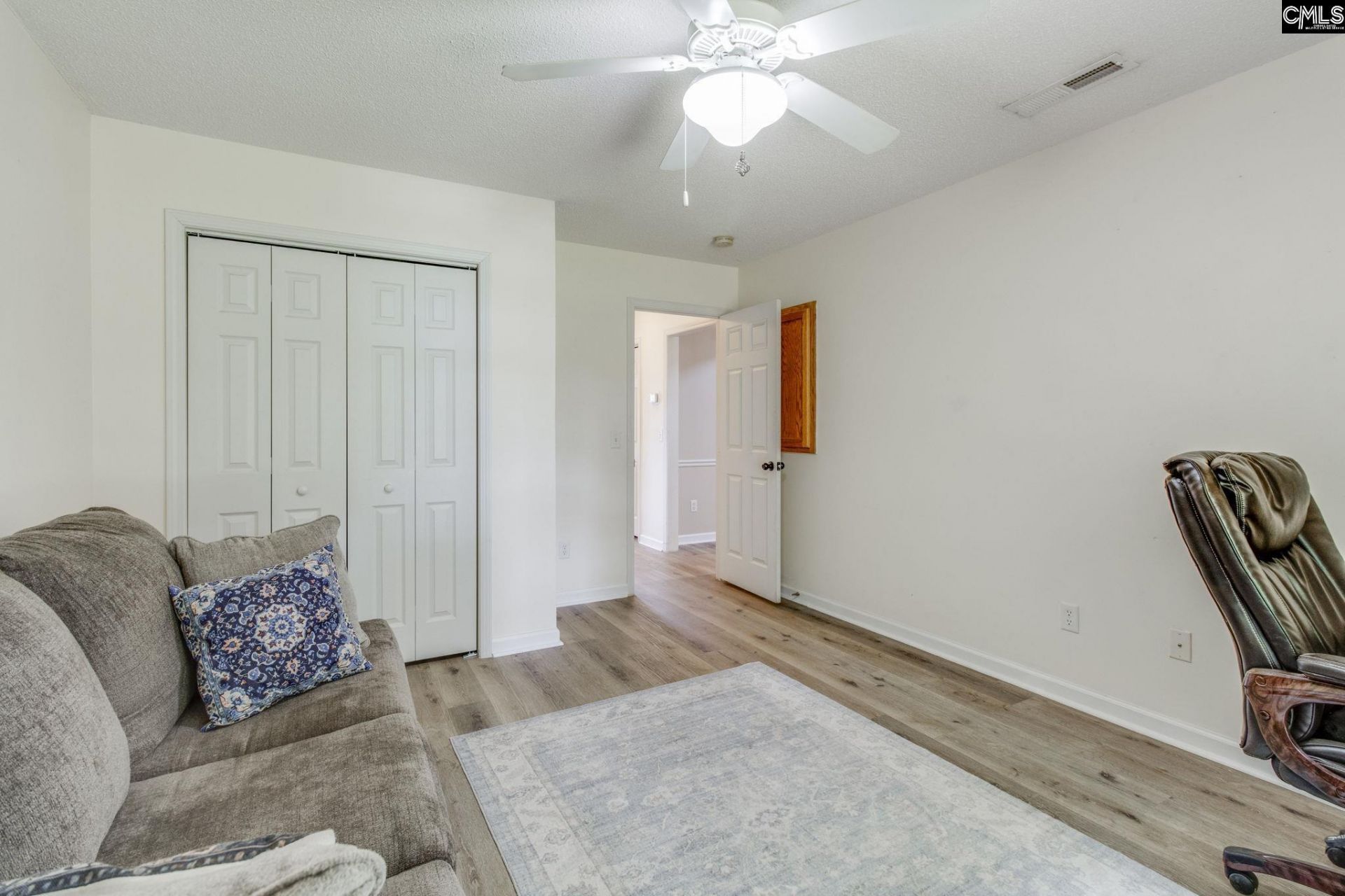 3265 Tamarah Way  Photo 14