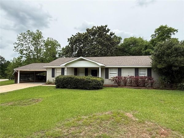 4603 Sunset Drive N, Mobile, AL 36608