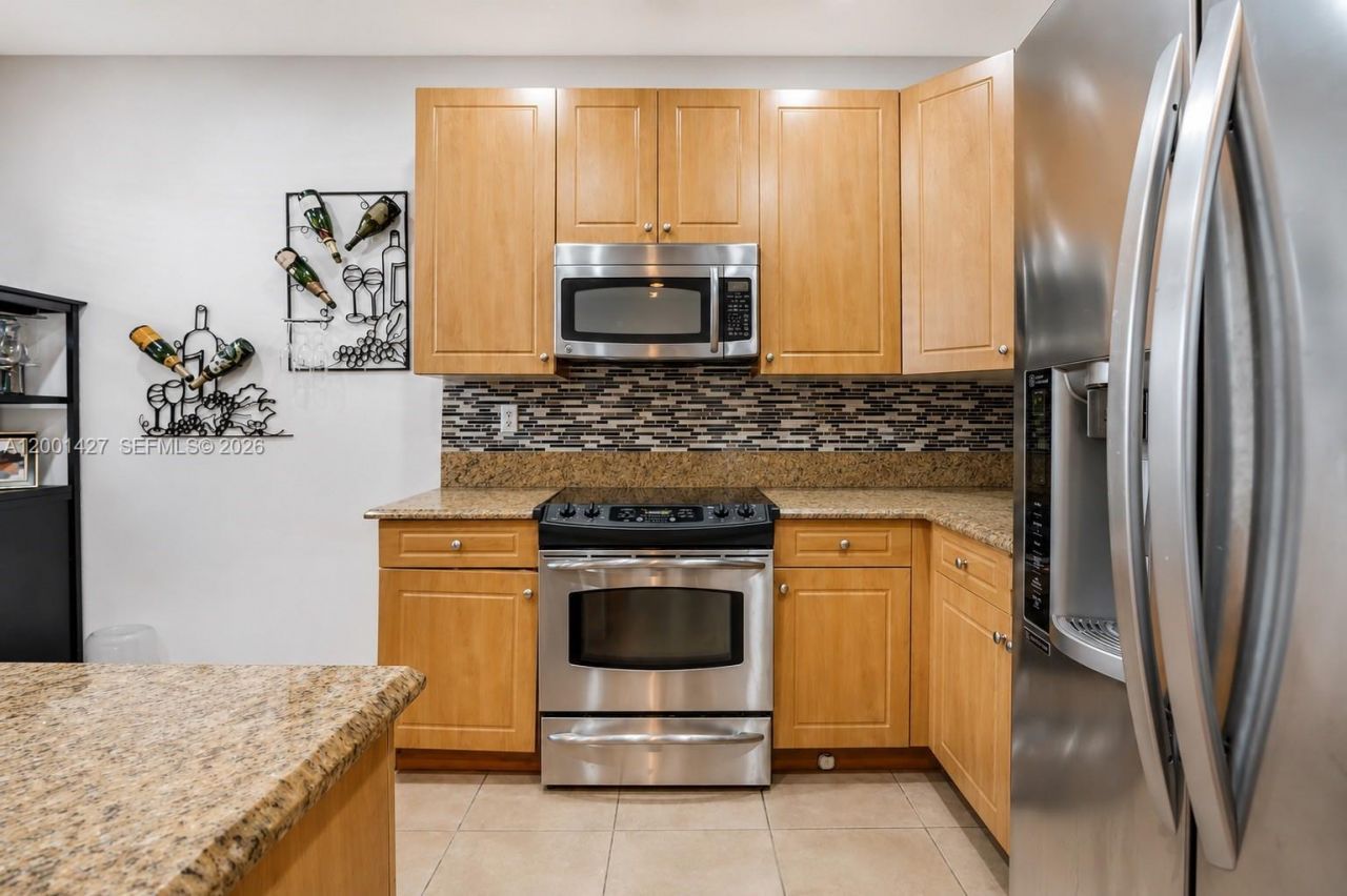 2851 W Prospect Rd , Unit 505, Tamarac, FL 33309 Photo