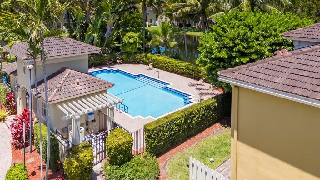 2851 W Prospect Rd , Unit 505, Tamarac, FL 33309 Photo