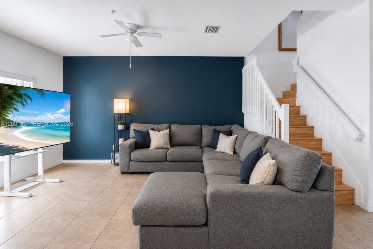 2851 W Prospect Rd , Unit 505, Tamarac, FL 33309 Photo