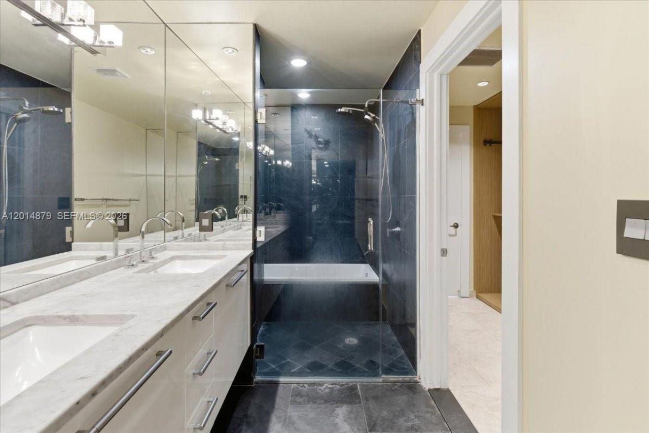900 Biscayne Blvd, Unit 3709, Miami, FL 33132 Photo