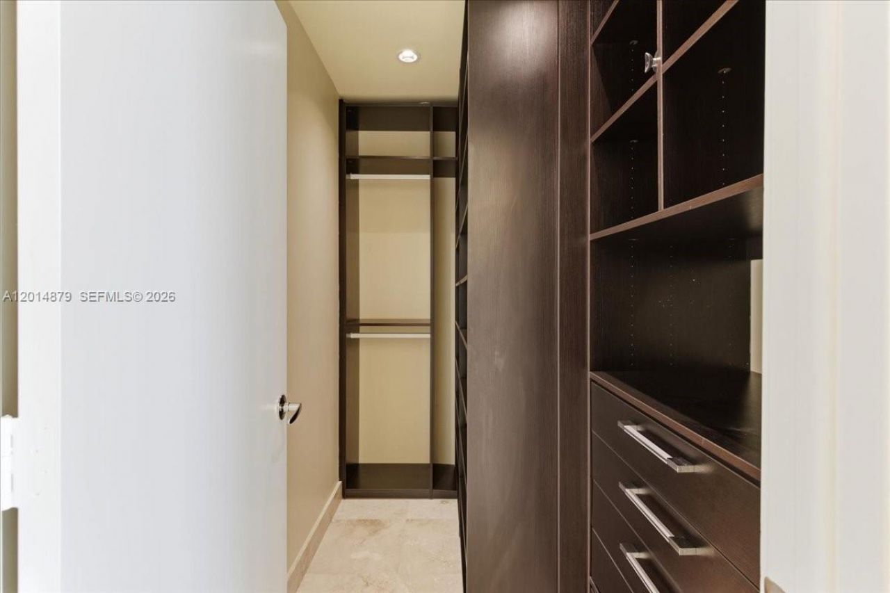 900 Biscayne Blvd, Unit 3709, Miami, FL 33132 Photo