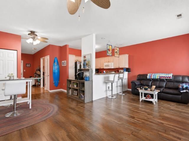 3208 Sweetwater Blvd.  Photo 8