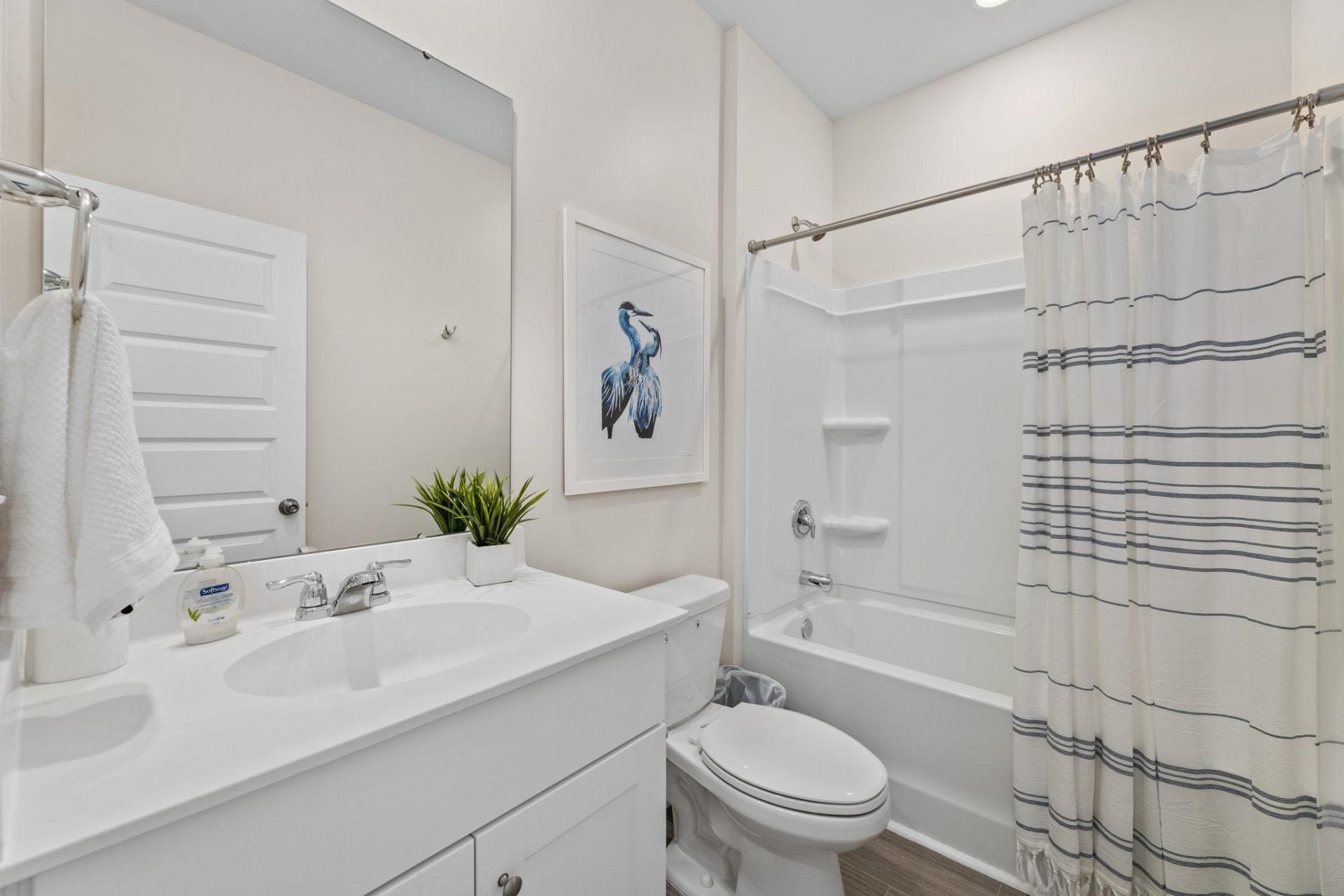 1166 Tibetan St. Photo 13