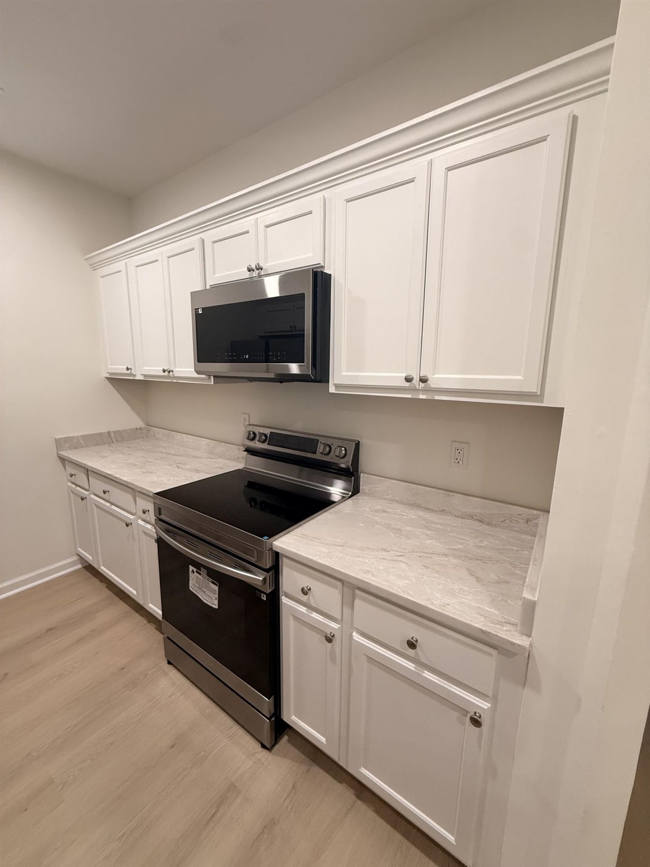 210 Portsmith Dr. Photo 12
