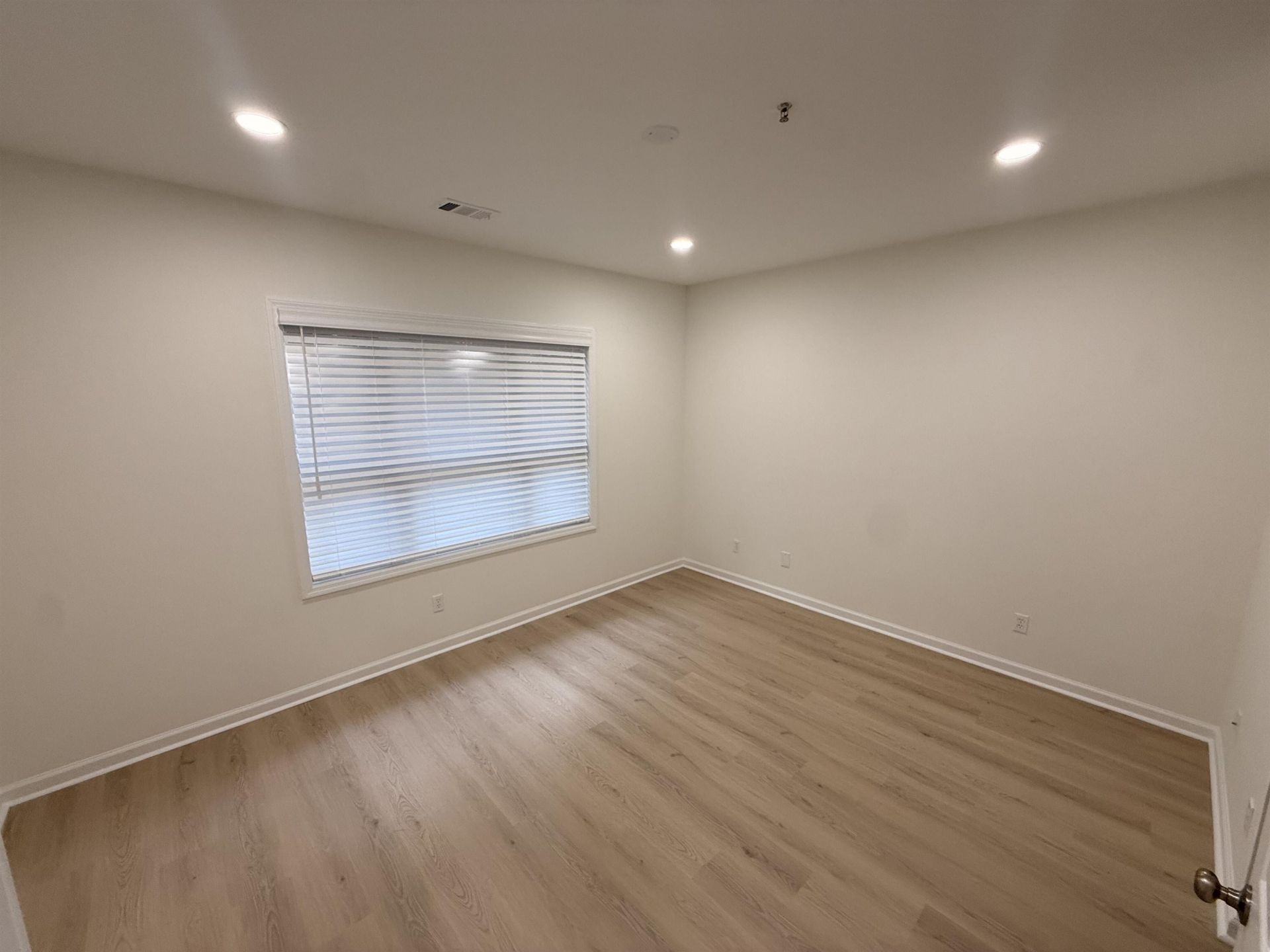 210 Portsmith Dr. Photo 25