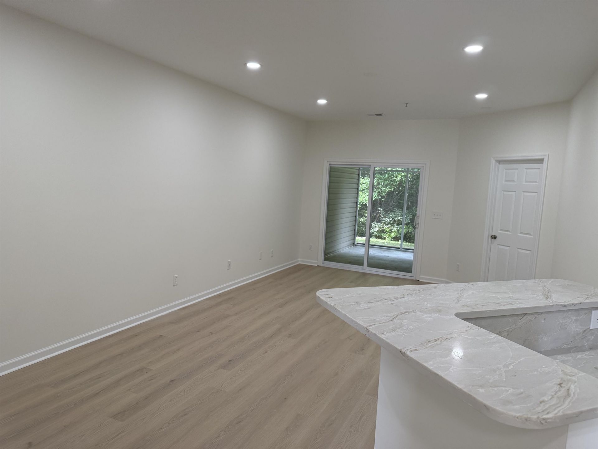 210 Portsmith Dr.  Photo 4
