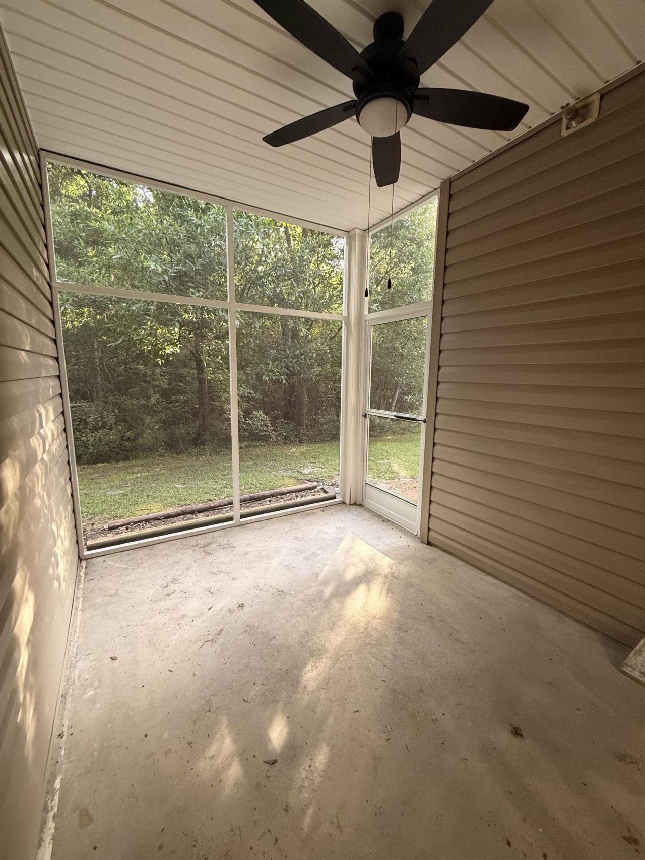 210 Portsmith Dr. Photo 4