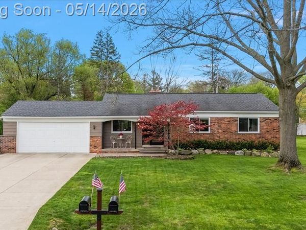 3580 Newgate Drive, Troy, MI 48084