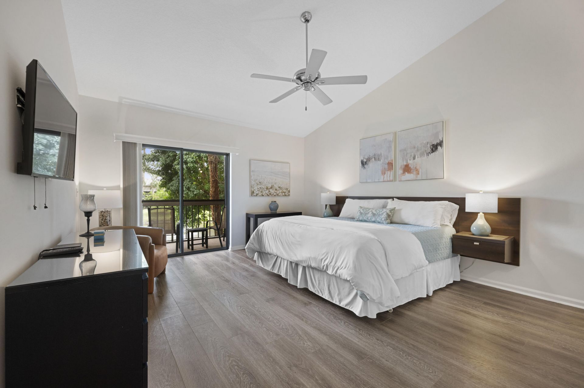 11863 Wimbledon Circle, Unit 542, Wellington, FL 33414 Photo