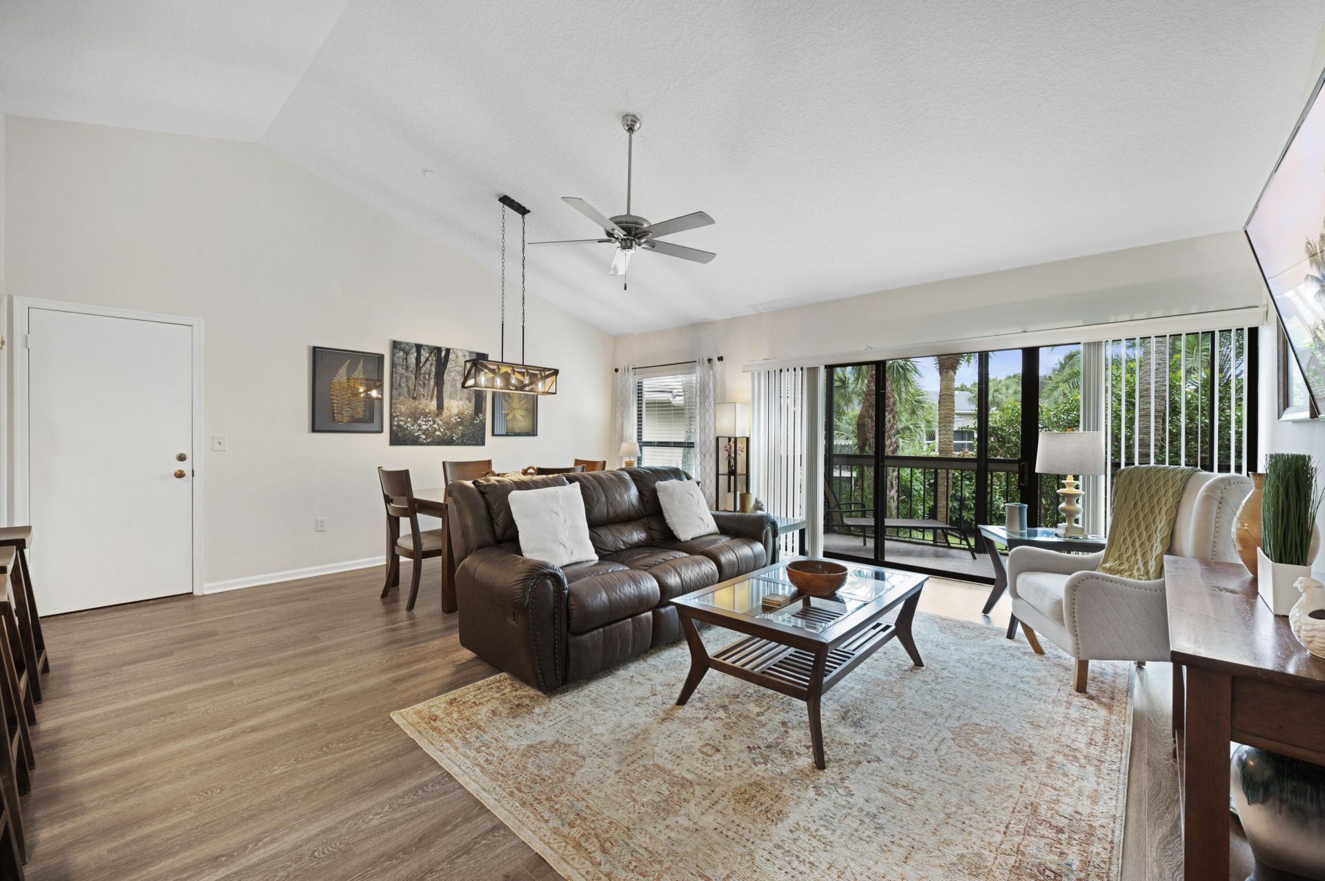 11863 Wimbledon Circle, Unit 542, Wellington, FL 33414 Photo