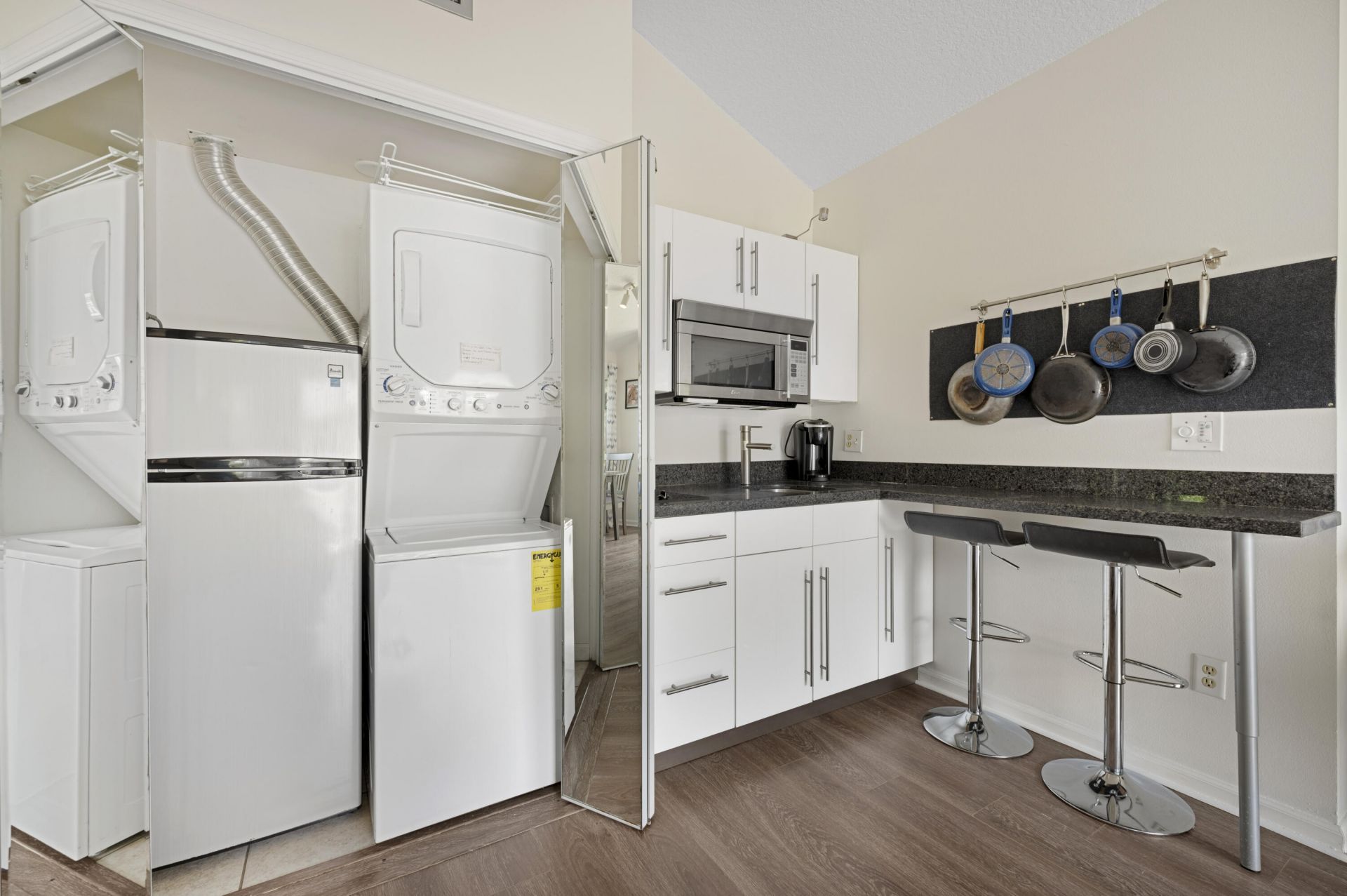 11863 Wimbledon Circle, Unit 543, Wellington, FL 33414 Photo