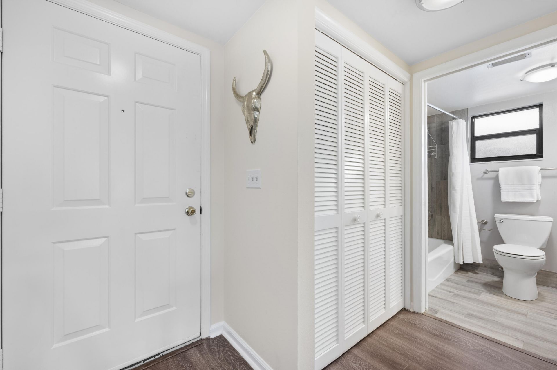 11863 Wimbledon Circle, Unit 543, Wellington, FL 33414 Photo
