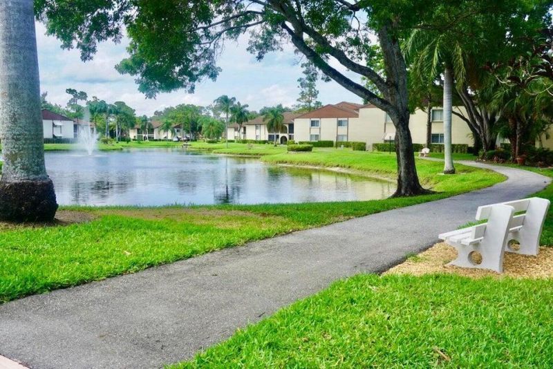 441 Pine Glen Lane, Unit C-2, Greenacres, FL 33463 Photo