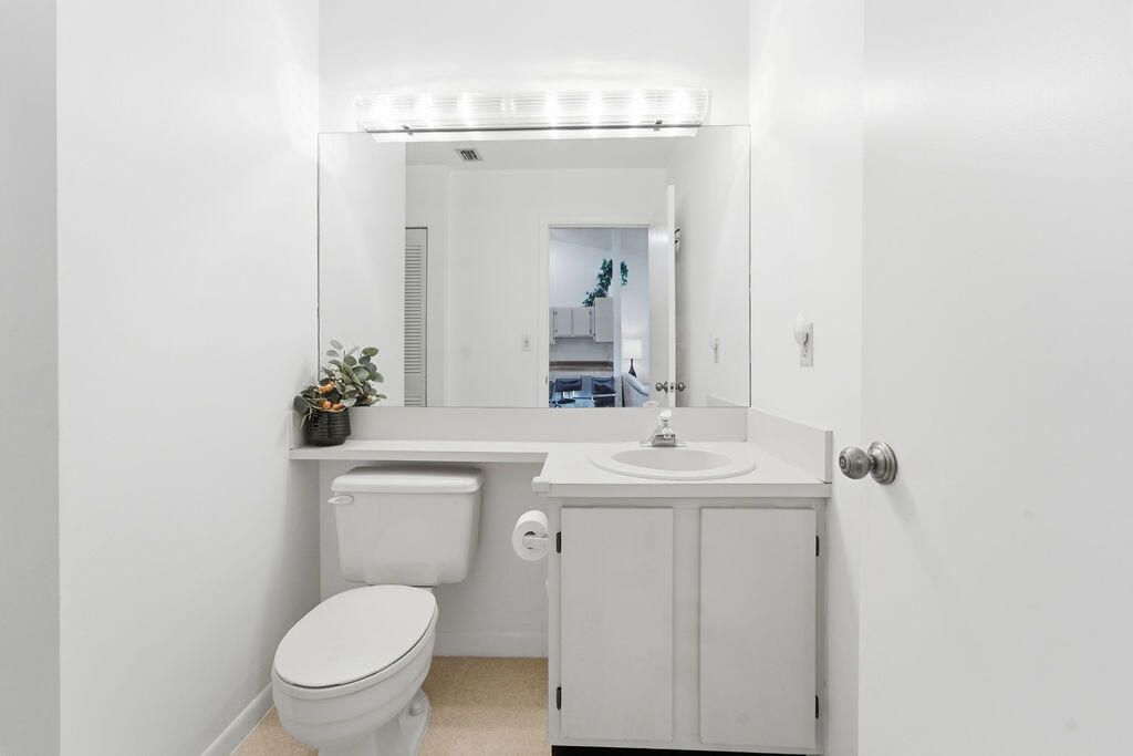 6519 Chasewood Drive, Unit E, Jupiter, FL 33458 Photo