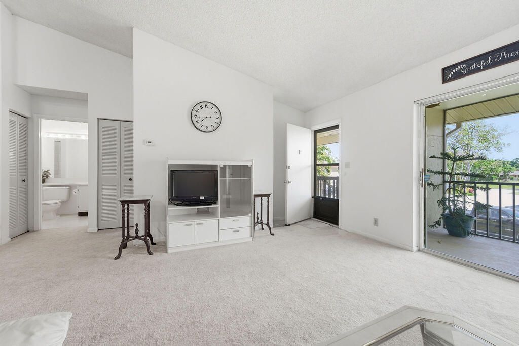 6519 Chasewood Drive, Unit E, Jupiter, FL 33458 Photo