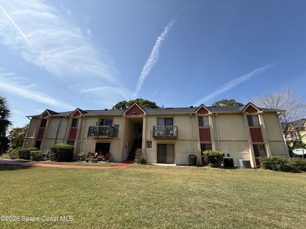 2100 Forest Knoll Drive NE , Unit 00-202, Palm Bay, FL 32905