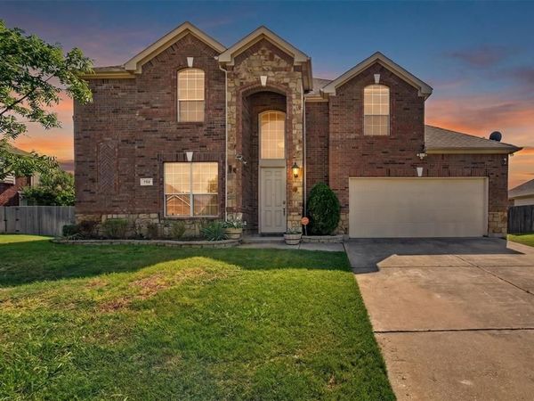 702 Cross Meadow Boulevard, Mansfield, TX 76063