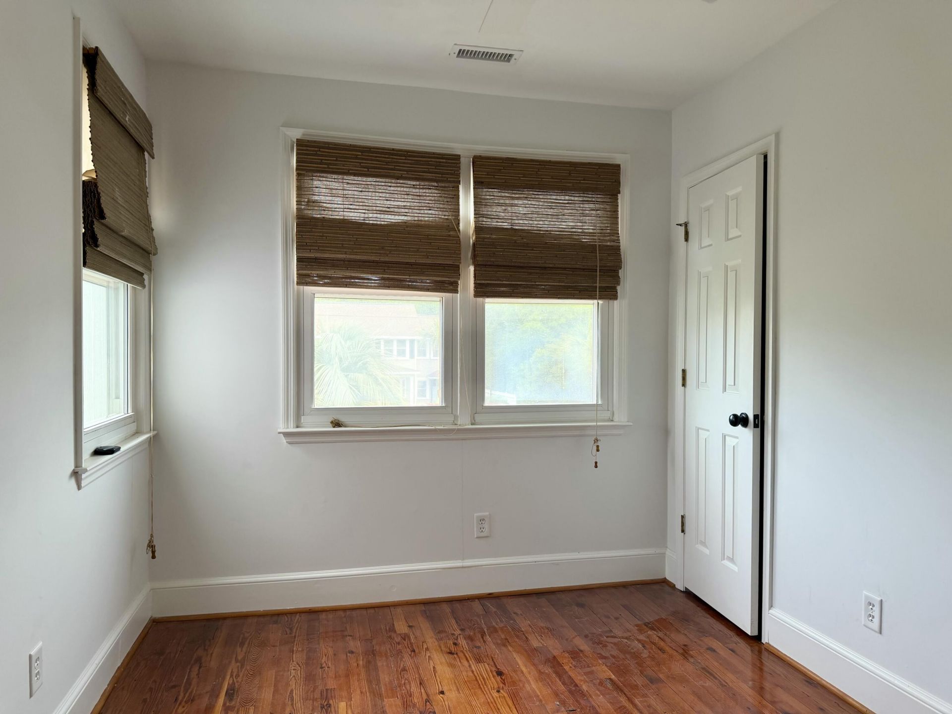 3 26th Avenue Photo 6
