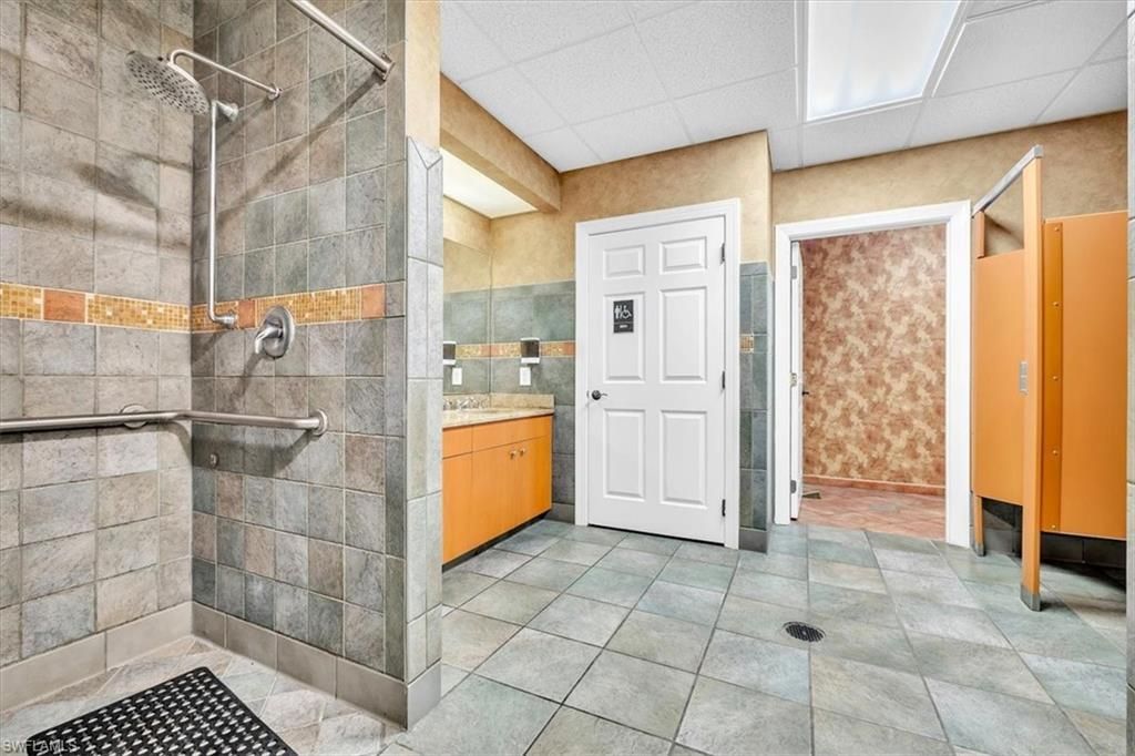8331 Whiskey Preserve Cir, Unit 438, Fort Myers, FL 33919 Photo