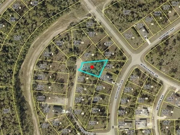 1894 Marcus CT , LEHIGH ACRES, FL 33972