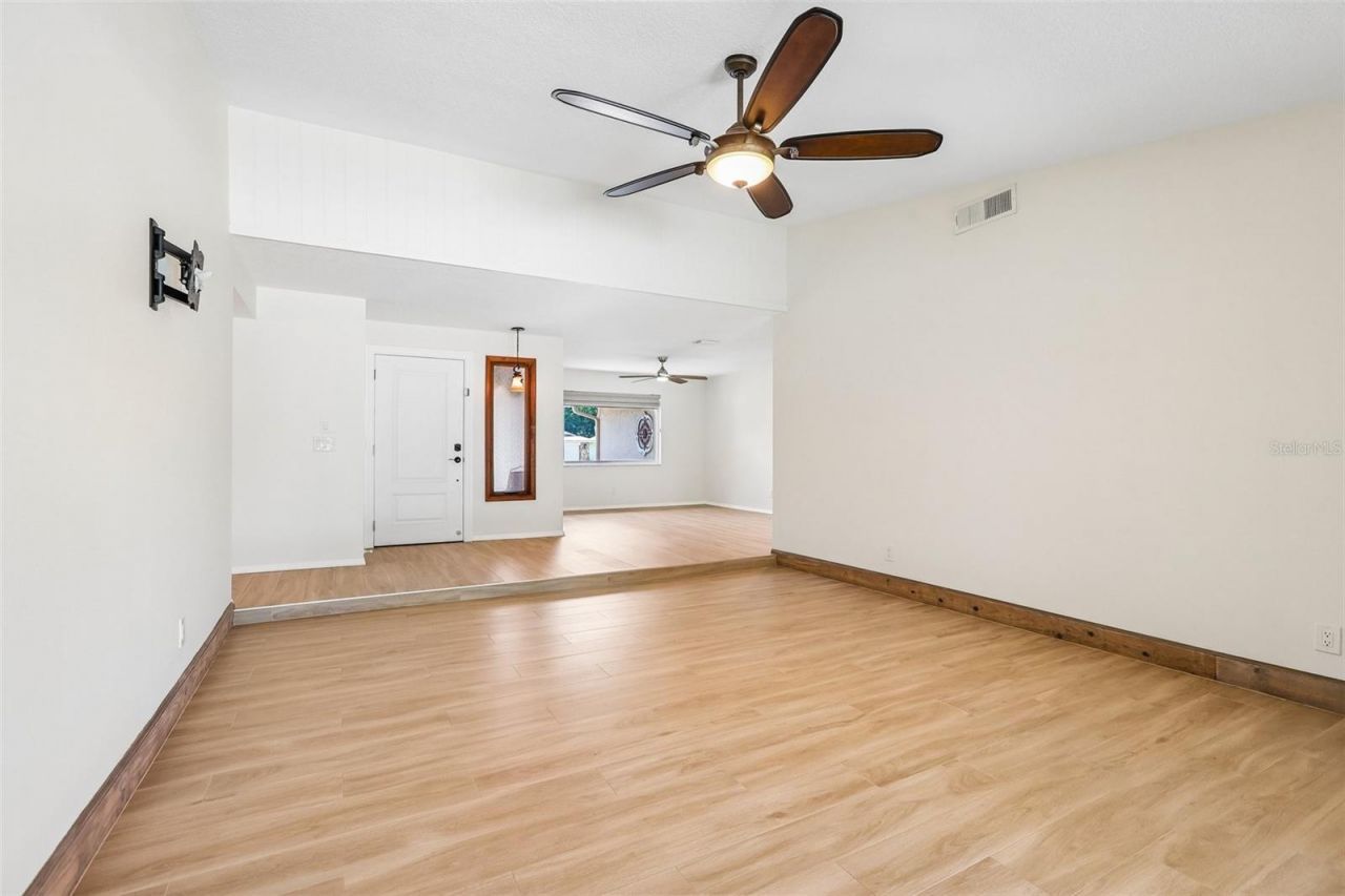 2424 Sundancer Drive, Clearwater, FL 33759 Photo