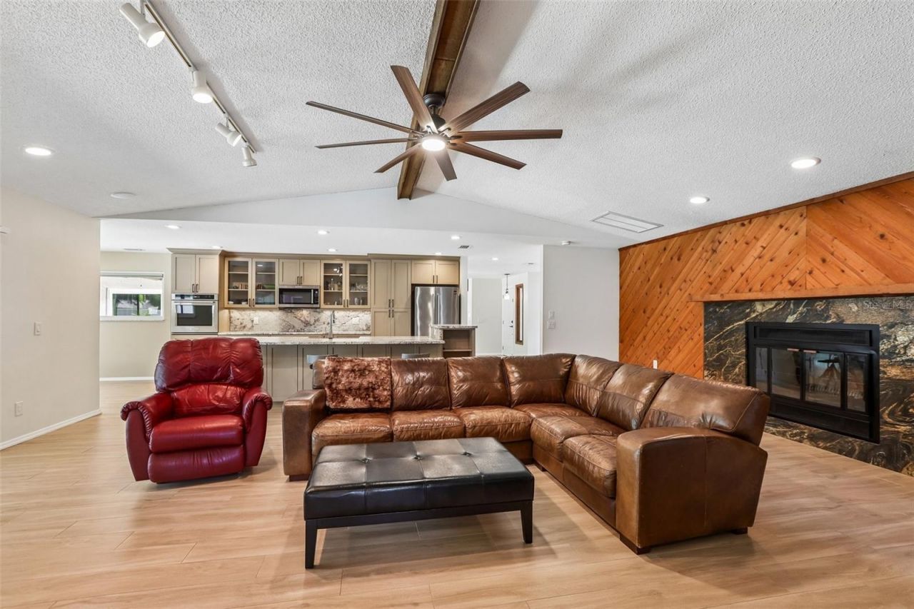 2424 Sundancer Drive, Clearwater, FL 33759 Photo