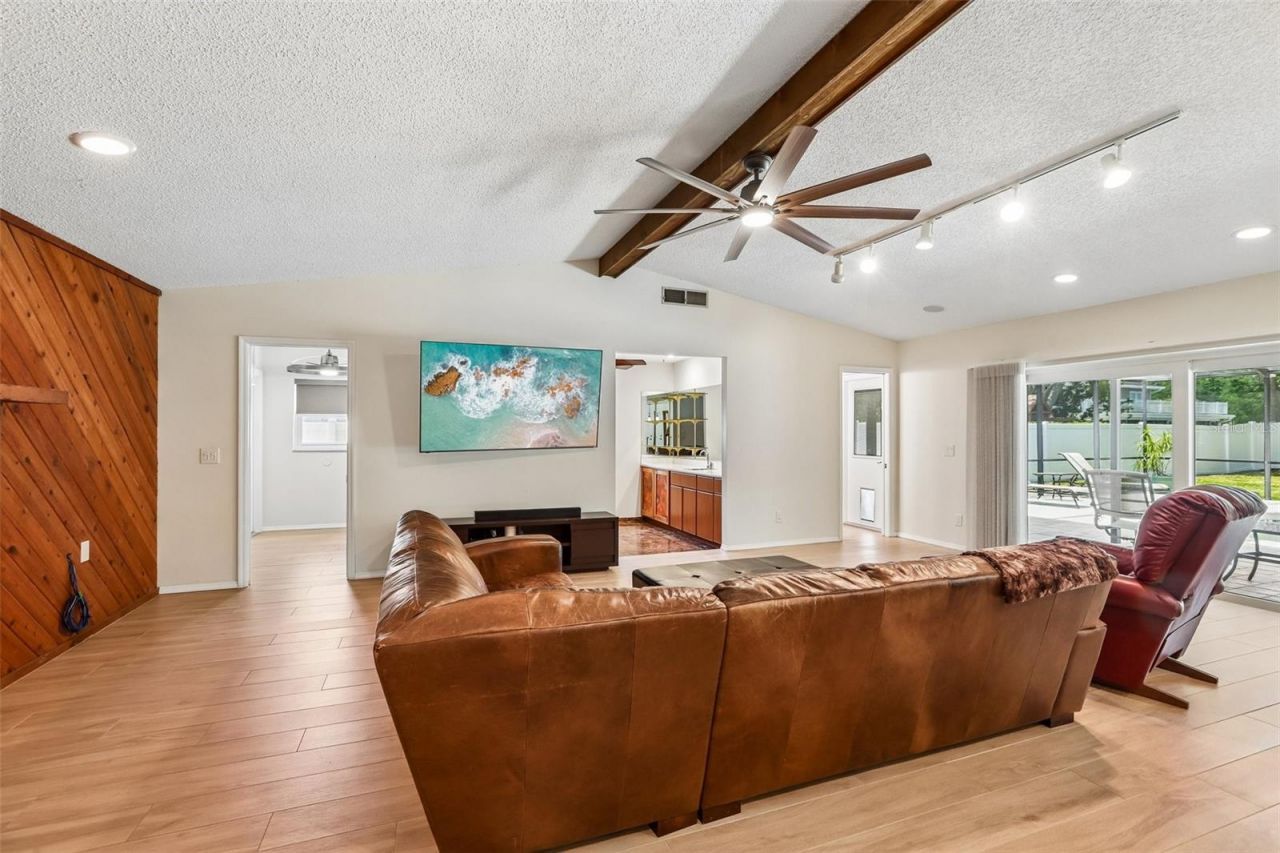 2424 Sundancer Drive, Clearwater, FL 33759 Photo