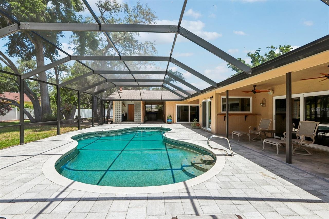 2424 Sundancer Drive, Clearwater, FL 33759 Photo