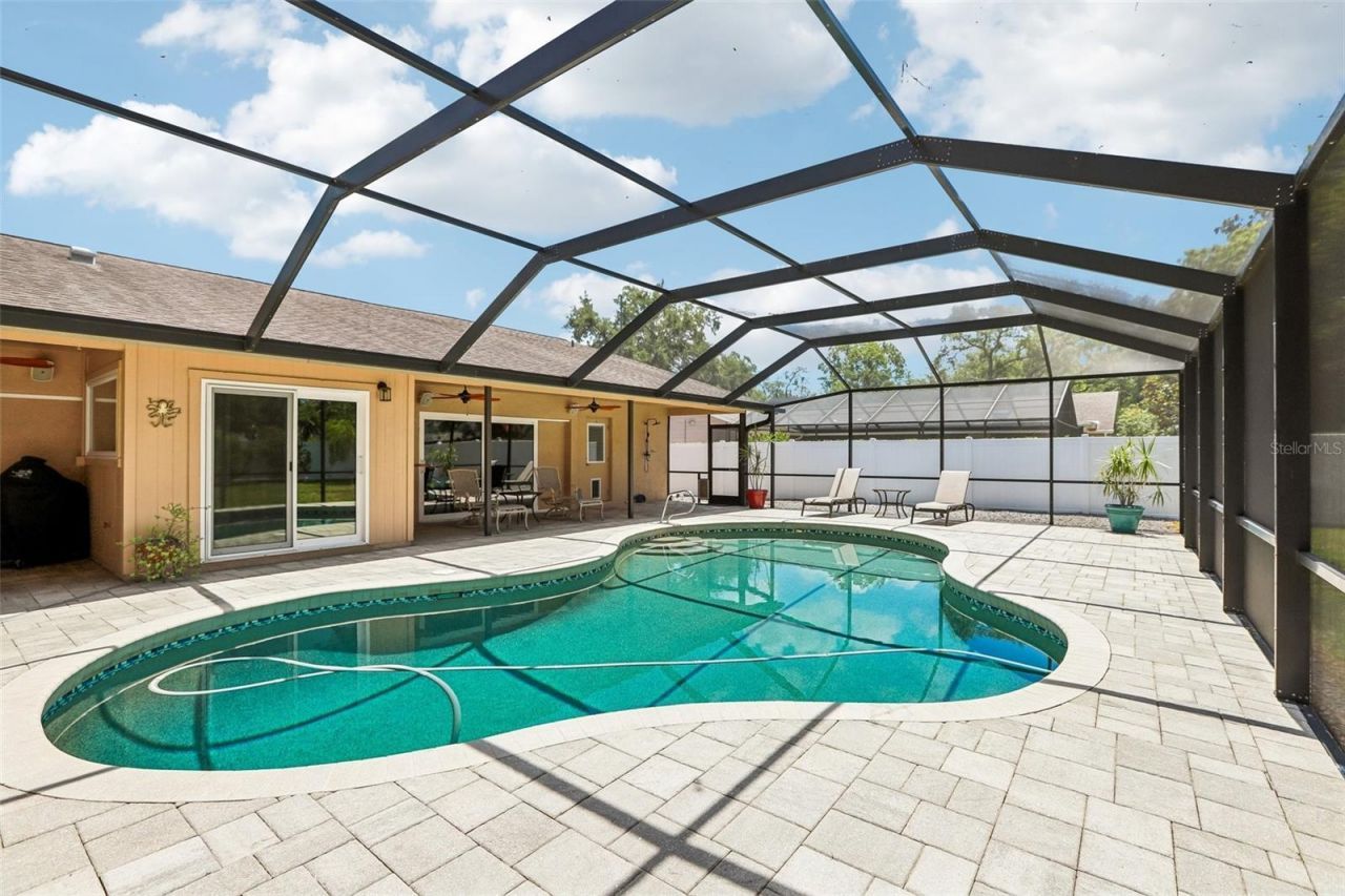 2424 Sundancer Drive, Clearwater, FL 33759 Photo