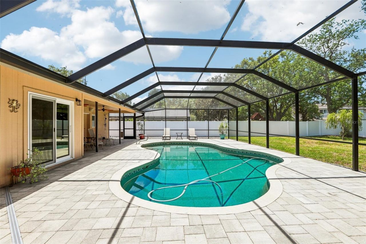 2424 Sundancer Drive, Clearwater, FL 33759 Photo