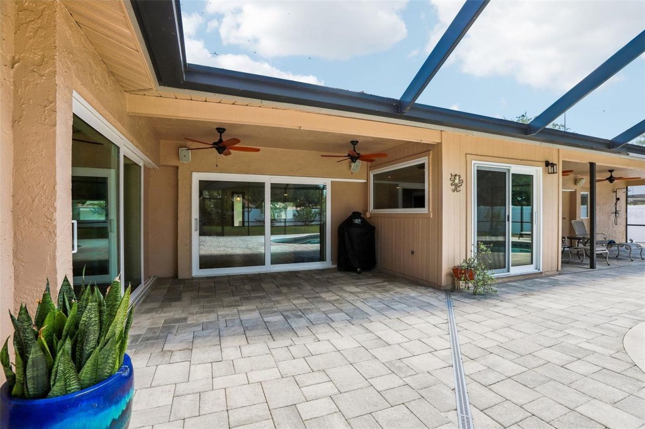 2424 Sundancer Drive, Clearwater, FL 33759 Photo
