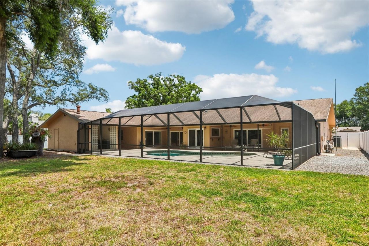 2424 Sundancer Drive, Clearwater, FL 33759 Photo