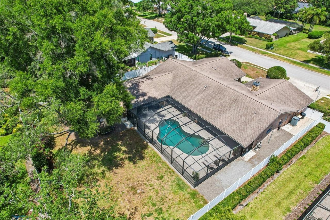 2424 Sundancer Drive, Clearwater, FL 33759 Photo