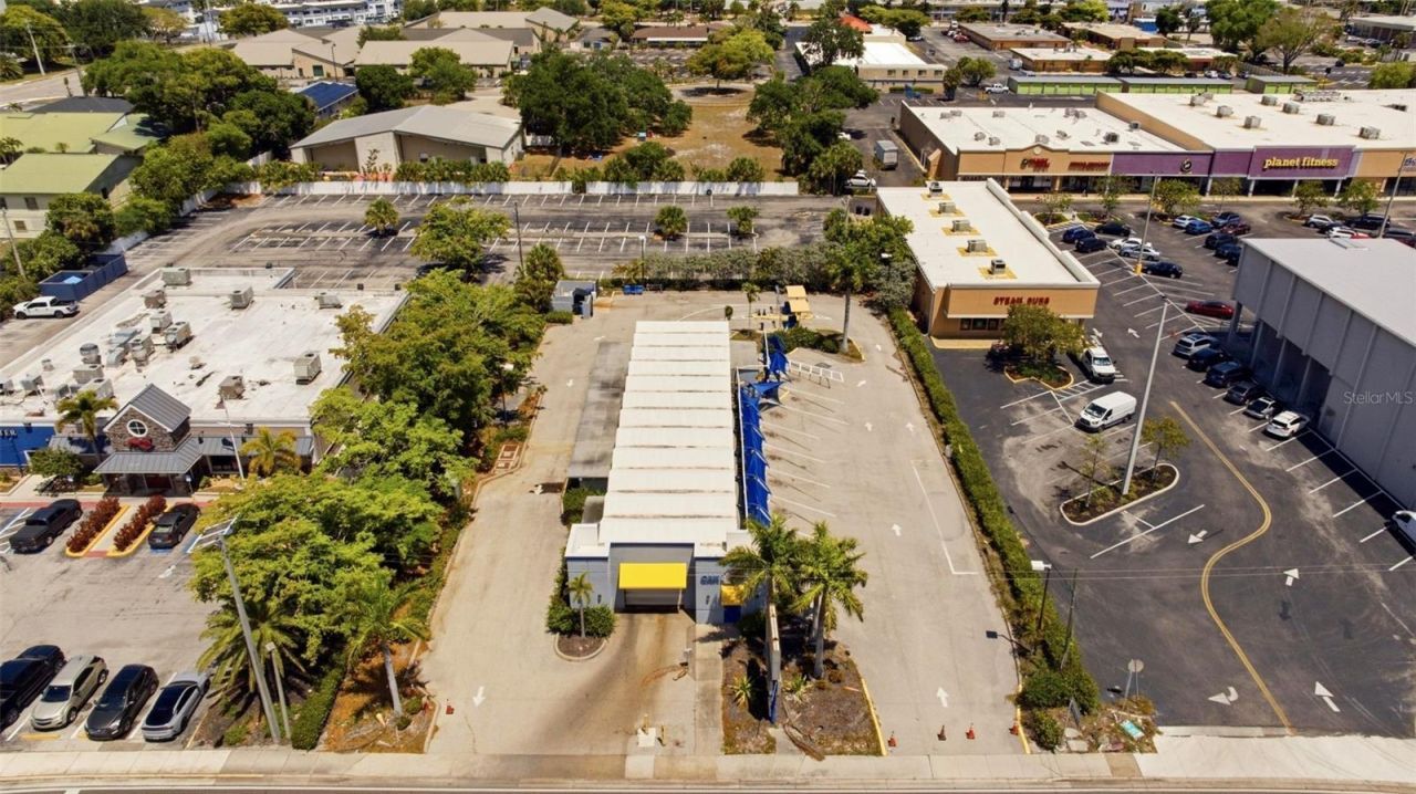 3821 Cleveland Avenue , Fort Myers, FL 33901 Photo