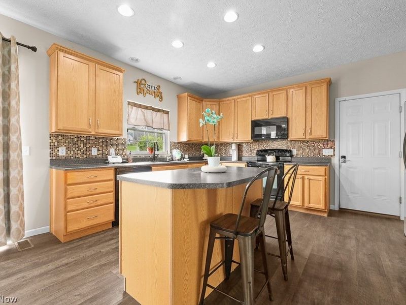 432 52nd Street NW, Canton, OH 44709 Photo 7