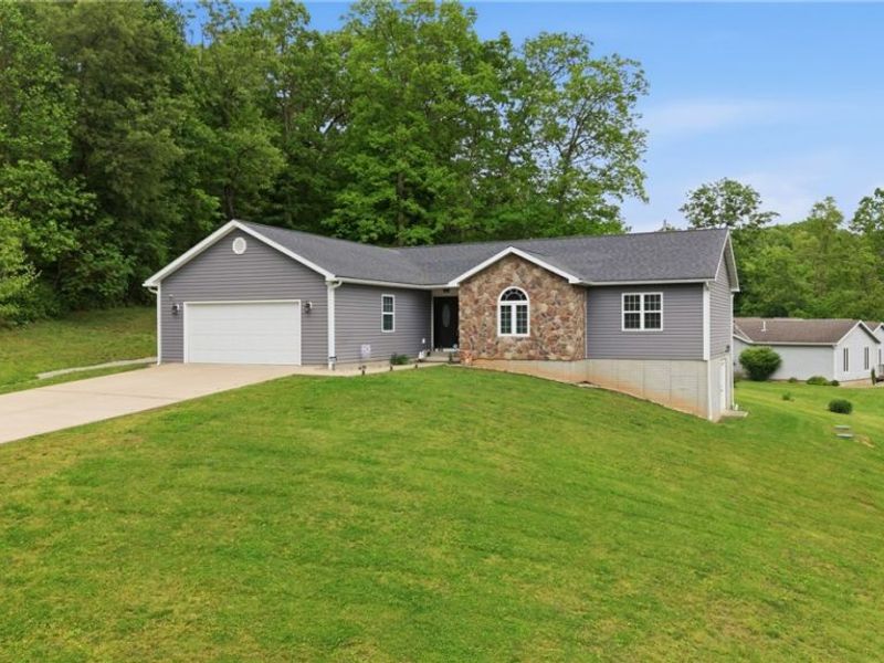 365 Knob Drive, Vincent, OH 45784 Photo 1