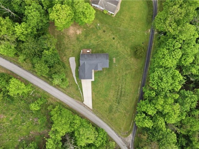 365 Knob Drive, Vincent, OH 45784 Photo 4