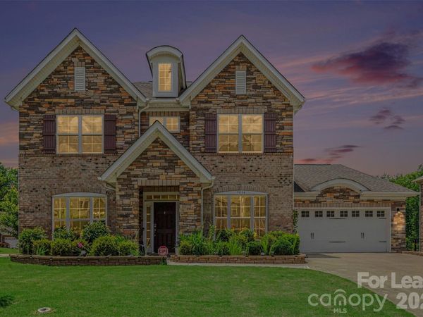 9034 Daisy Place, Harrisburg, NC 28075