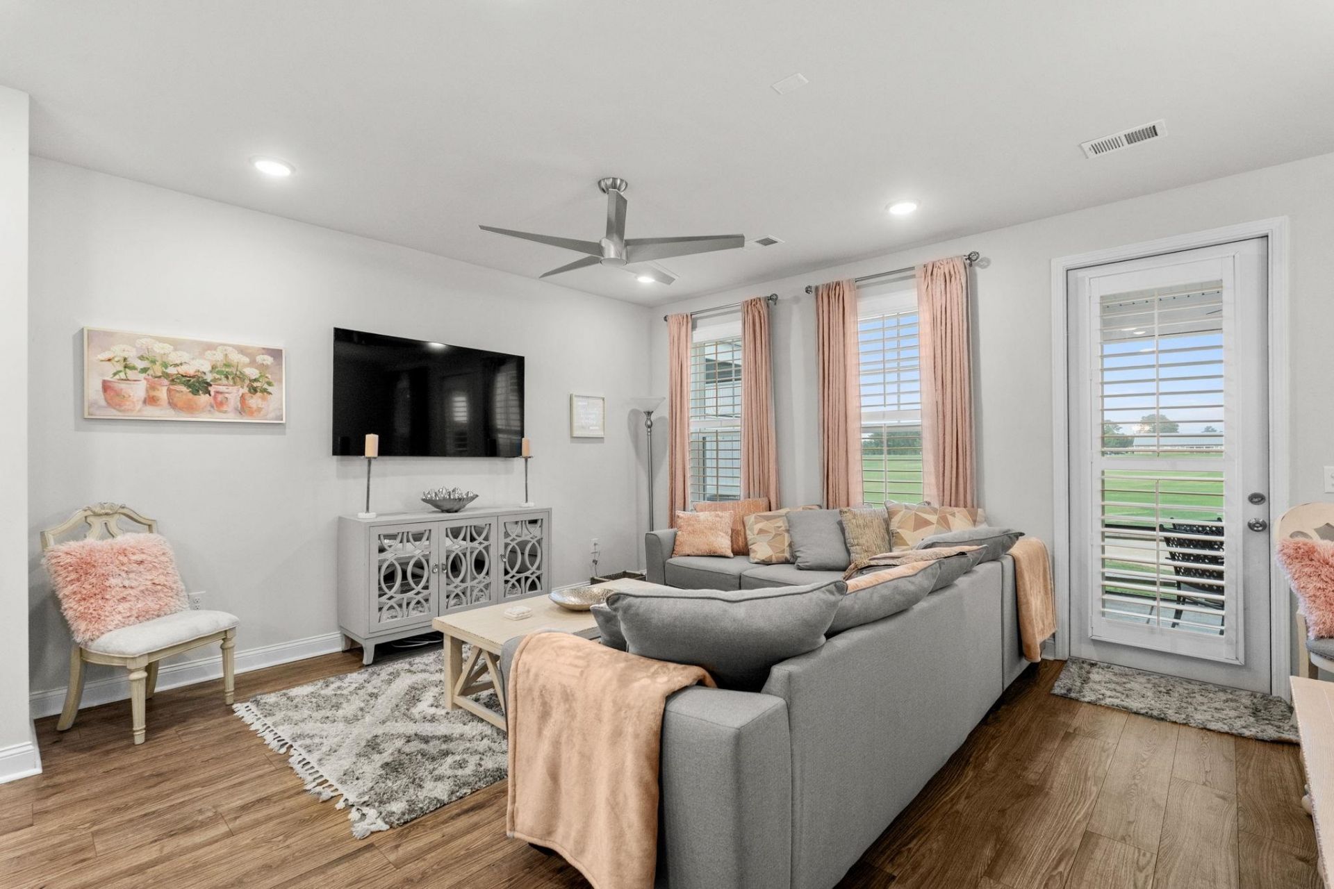 5205 Double Eagle Way  Photo 7