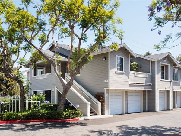 3500 S Greenville Street, Unit H4, Santa Ana, CA 92704