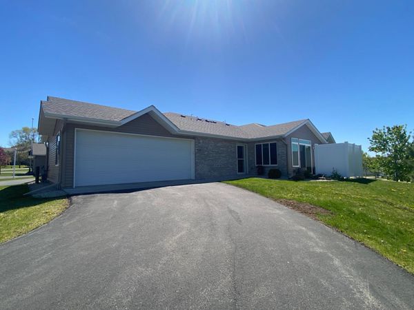 4168 Mallard Place SE, Rochester, MN 55904