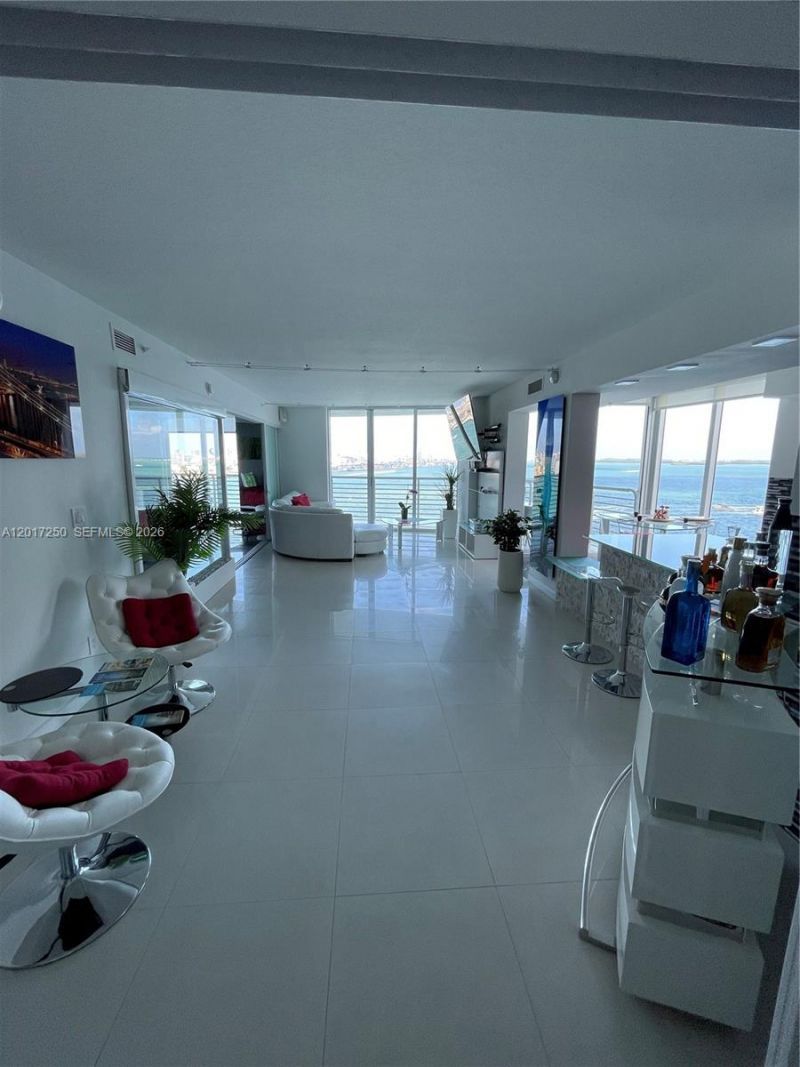 335 S Biscayne Blvd , Unit 1209, Miami, FL 33131 Photo