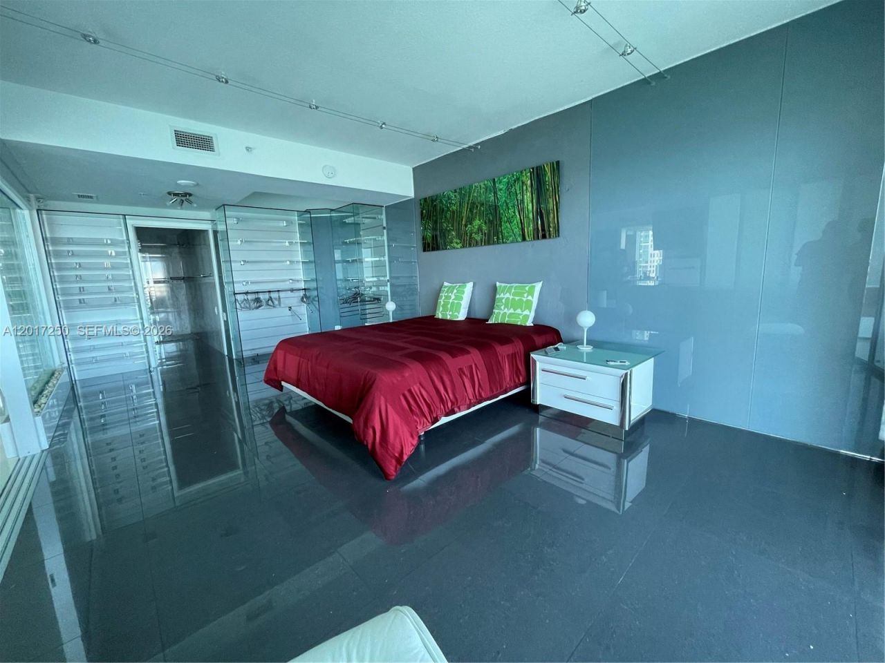 335 S Biscayne Blvd , Unit 1209, Miami, FL 33131 Photo